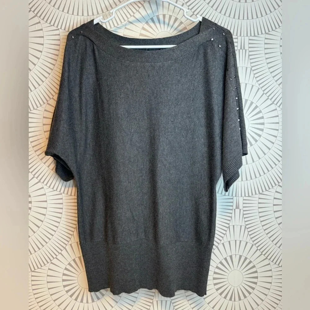 UNITED‎ STATES SWEATER WOMENS medium charcoal grey